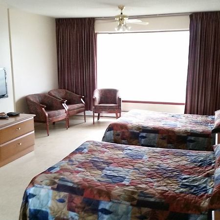 Avalon Motel Belleville Kültér fotó